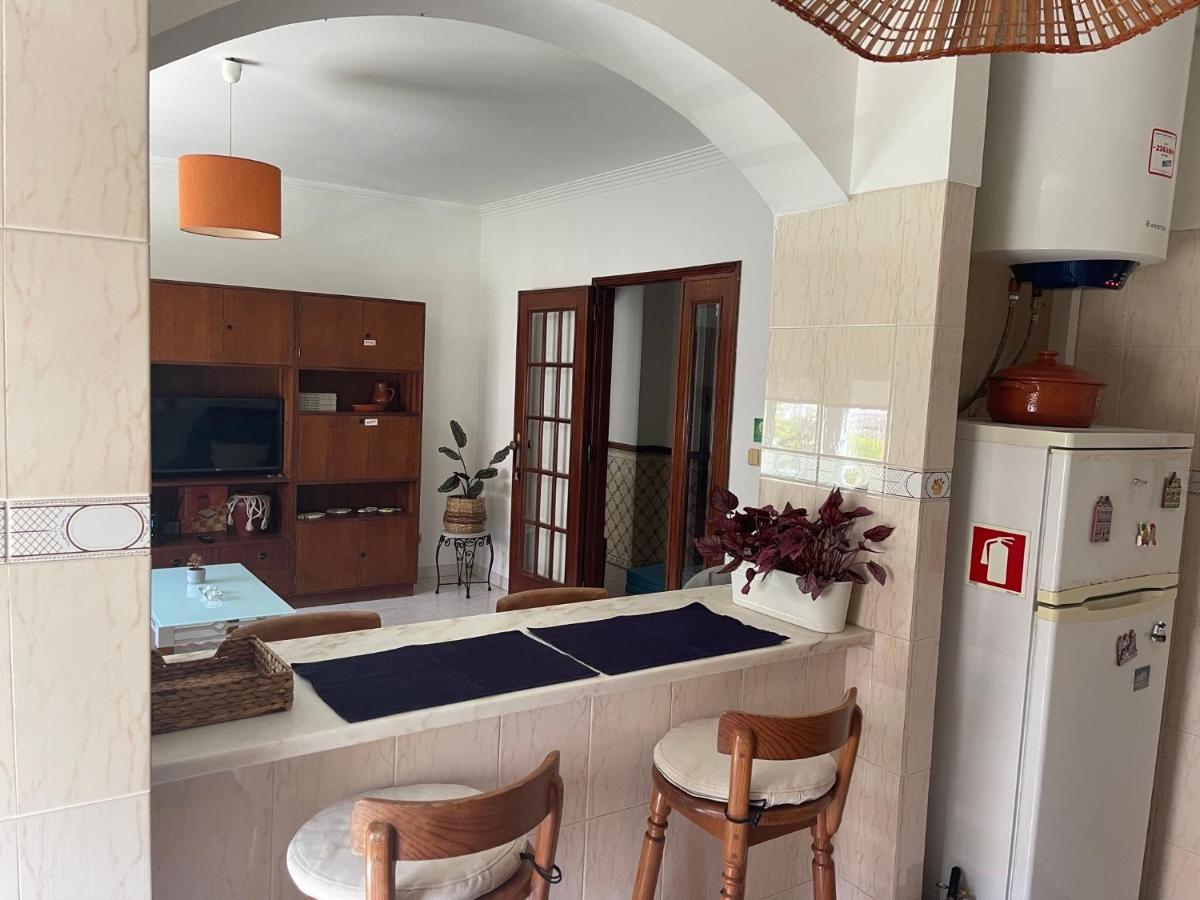 Besthomestay- Caparica Beach Lisbon Almada Eksteriør bilde