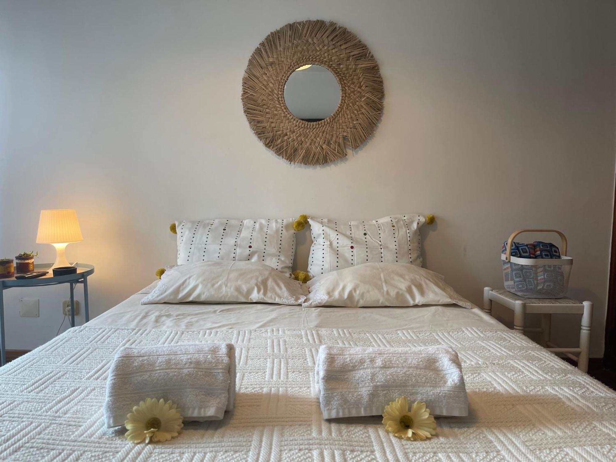 Besthomestay- Caparica Beach Lisbon Almada Eksteriør bilde