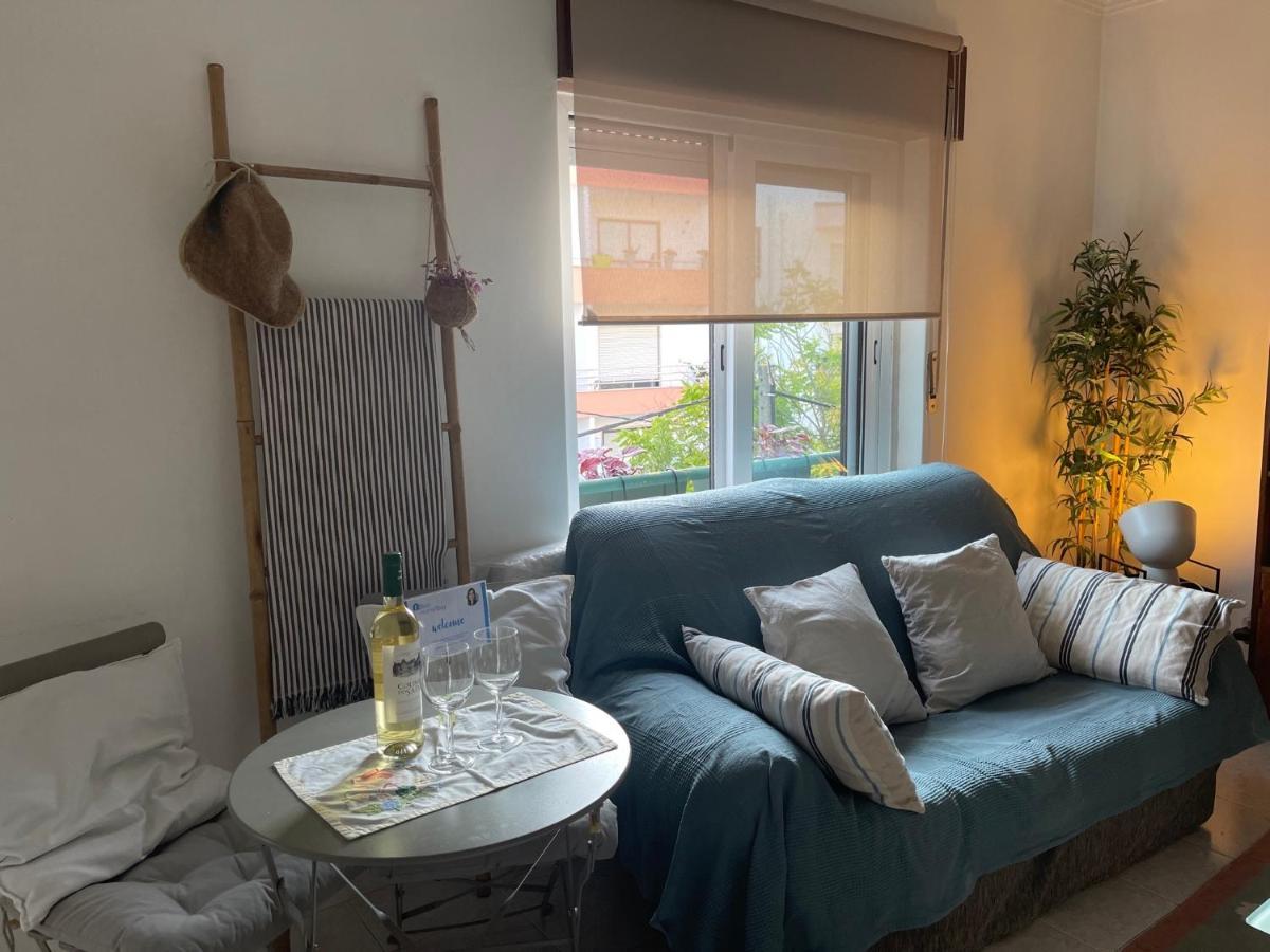 Besthomestay- Caparica Beach Lisbon Almada Eksteriør bilde