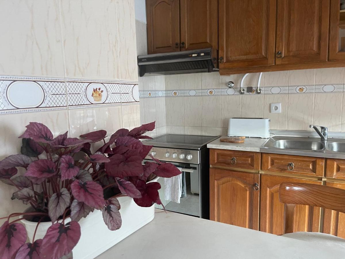 Besthomestay- Caparica Beach Lisbon Almada Eksteriør bilde