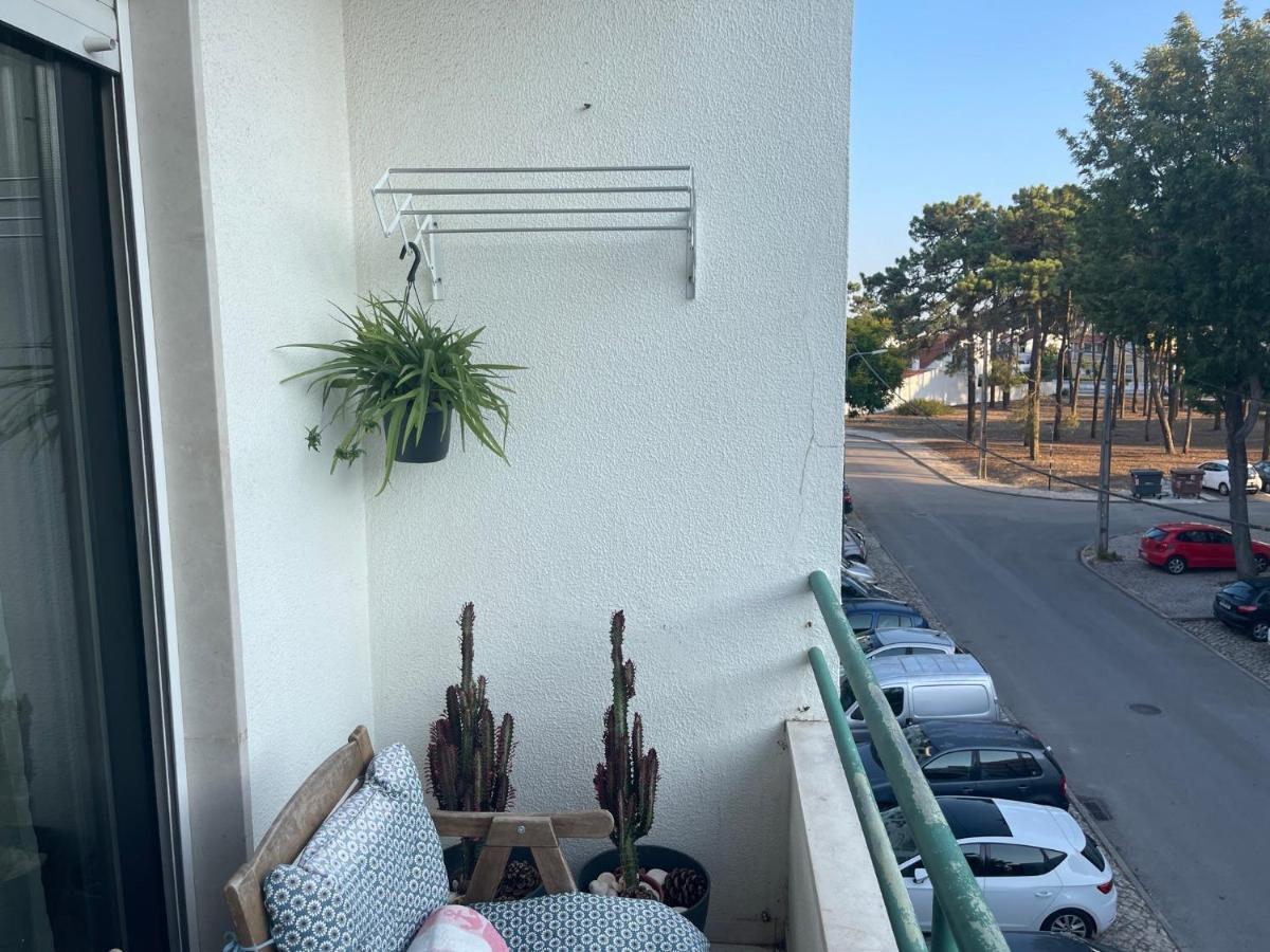 Besthomestay- Caparica Beach Lisbon Almada Eksteriør bilde